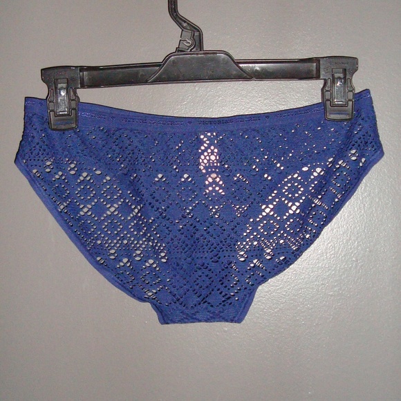 NWT - Picture 2 of 3